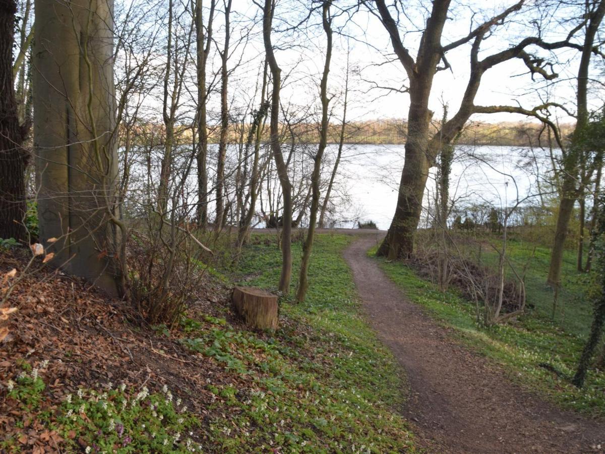Flat In Eutin On The Kleiner Eutiner See Lake Eksteriør bilde