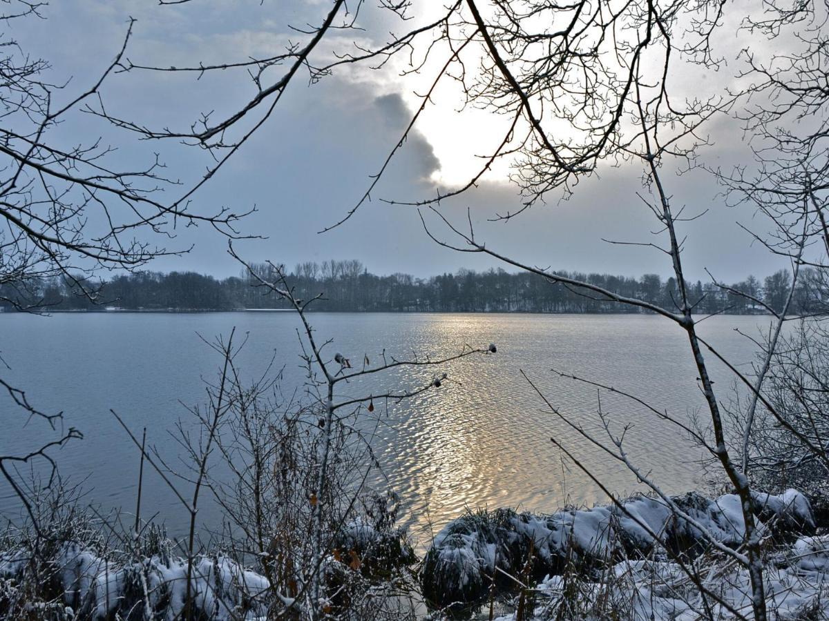 Flat In Eutin On The Kleiner Eutiner See Lake Eksteriør bilde