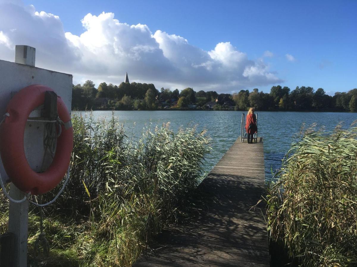 Flat In Eutin On The Kleiner Eutiner See Lake Eksteriør bilde